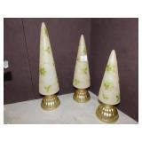 3 TREE SET WITH HOLLY DESIGN