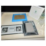 METAL & WOOD PICTURE FRAMES, VANITY BENCH CROSS