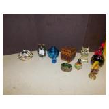 ART GLASS ROOSTER, WOOD BOX, PAPER WEIGHT CAT,