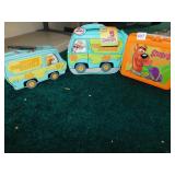 SCOOBY-DOO MYSTERY MACHINE TIN LUNCHBOXES