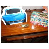 M&MS DINER TIN, GOLD BAR CLOCK, CORVETTE PICTURE