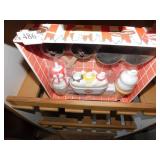 DAIRY QUEEN PLAY SET NEW OB