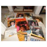 GROUP OF ALBUMS INCLUDES BOBBY VINTON