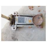 2 1/4 TON HYDRAULIC FLOOR JACK