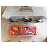 PLASTIC TOOLBOX WITH CONTENTS INCLUDING, MACHETE,