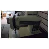 SEWING MACHINE WITH CASE AND FOOT PEDAL