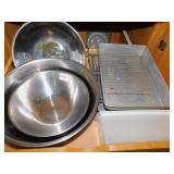 STAINLESS STEEL MIXING BOWLS, BAKE SHEETS, CHEESE