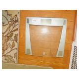 BATHROOM SCALE CONAIRE DIGITAL