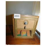 BANK OAK #93 6.75" H X 6.25 W X 5.5" D