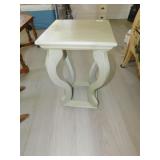 WOOD PAINTED GREEN TABLE 14" SQUARE X 23" H