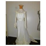 WEDDING DRESS VINTAGE