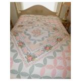 FULL SIZE QUILT FLORAL PATTERN, SOME STAIN AS