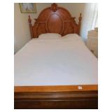 QUEEN SIZE DAVIS INTERNATIONAL BED FRAME INC.