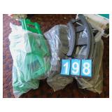 LARGE PLASTIC TOY TRAIN TRACK APPROXIMATELY 16