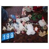 LARGE GROUP OF CHRISTMAS DECORATIONS