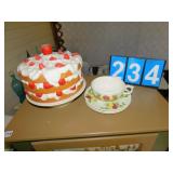 COVERED CAKE, CUP/SAUCER