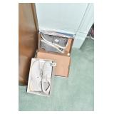 TENNIS SHOES 8 LIGHT USE