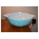 PYREX BOWL GOOD CONDITION
