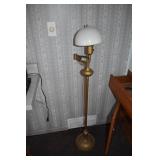 BRASS FLOOR LAMP WITH PLASTIC SHADE