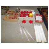 GROUP OF CHRISTMAS ITEMS INCL ORNAMENTS