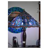 LEADED GLASS TABLE LAMP METAL BASE PURPLE BLUE