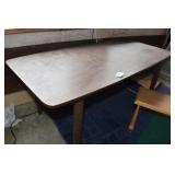 FORMICA COFFEE TABLE