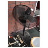 FLOOR FAN BLACK