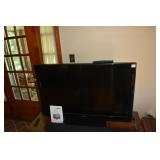 SANYO TV - 42" WITH REMOTE