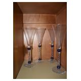 GROUP CHAMPAGNE, 4 WITH BLUE BASE, MARTINI &