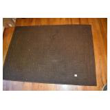 AREA RUG