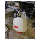 BACKPACK MANUAL CHEMICAL SPRAYER, SOLO BRAND