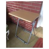 FOLDING TV TRAY