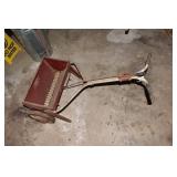 CRAFTSMAN LAWN SPREADER