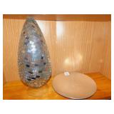 KENSINGTON PLATE AND VASE