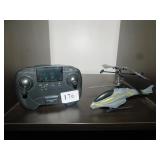 REMOTE CONTROL AIRPLANE: CHARGER IS PART OF