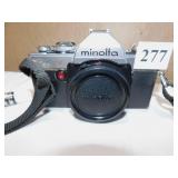 MINOLTA XG 7 CAMERA; CASE; BRUSH; VIVITAR