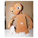 ET - 23" H STUFFED ANIMAL