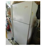 JEN-AIRE REFRIDGE, WORKING CONDITION, 66" H X 32"