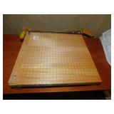 PAPER CUTTER