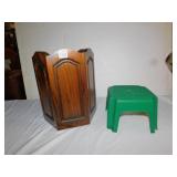 TRASH CAN AND STOOL