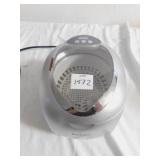 BROOKSTONE JEWELRY CLEANER