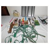 ORGANIZER TRAY, GUEST TOWELS, PAINT BRUSHES