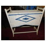 WICKER VINTAGE PLANTER