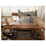 TREADLE SEWING MACHINE WOOD CABINET