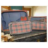 PLAID LUGGAGE SET