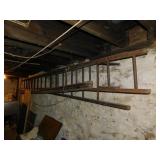 WOODEN EXTENSION LADDER