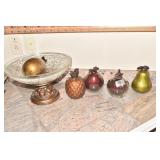 CRACKLE GLASS CENTER PIECE COMPOTE W/ GLASS FRUIT