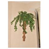 PLASTER GOLD WALL URN W/ IVY 30" H