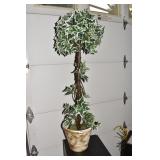 ARTIFICIAL PLANTS 48" H PLASTIC PLANTER