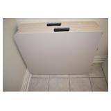 1 TAN 6FT FOLDING TABLE